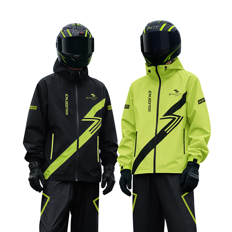 Dikke regenjas en regenbroek,  - Motorcycle Gear Full Suit recensie en prijs